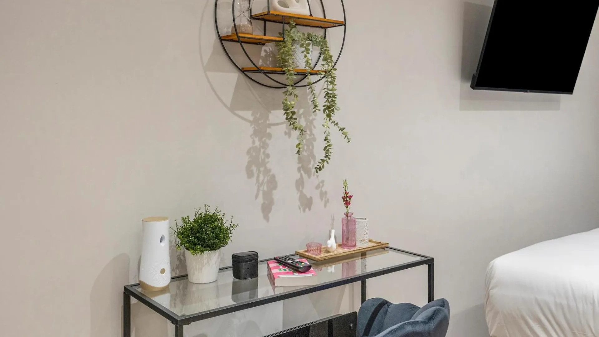 City Haven Luxe Studio With King Size Bed London